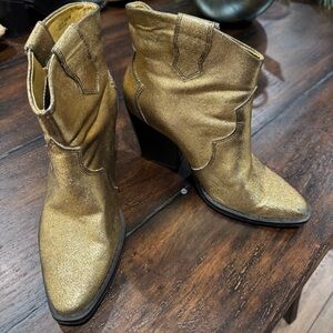 Chinese Laundry Waling on Gold Dust boots